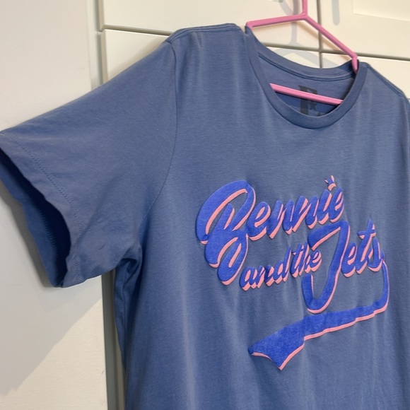 Elton John Bennie and the Jets T-Shirt Tour Concert Yellow Brick Road Final - Picture 6 of 12